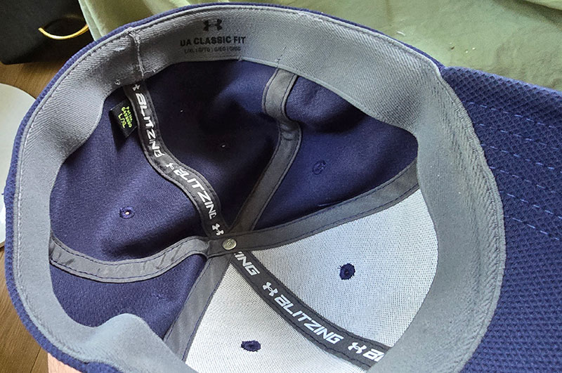 UNDER ARMOUR dark blue
