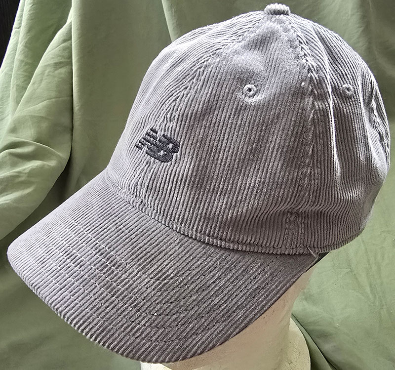 NEW BALANS gray velvet