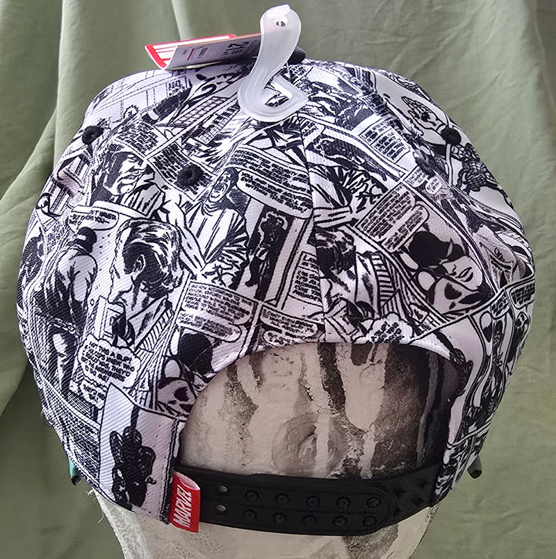 SNMARVEL APBACK CAP ALL OVER COMIC UND LOGO