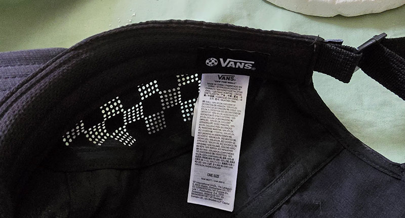 Vans black