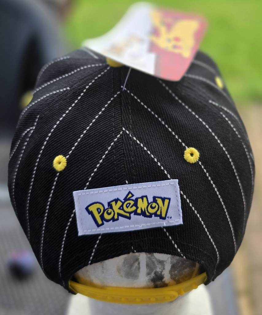 DIFUZED POKEMON CURVED BILL CAP  black yellow