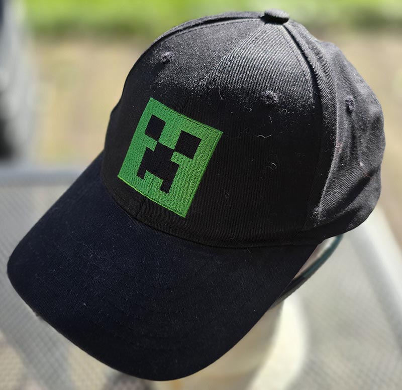 MINECRAFT black jeans