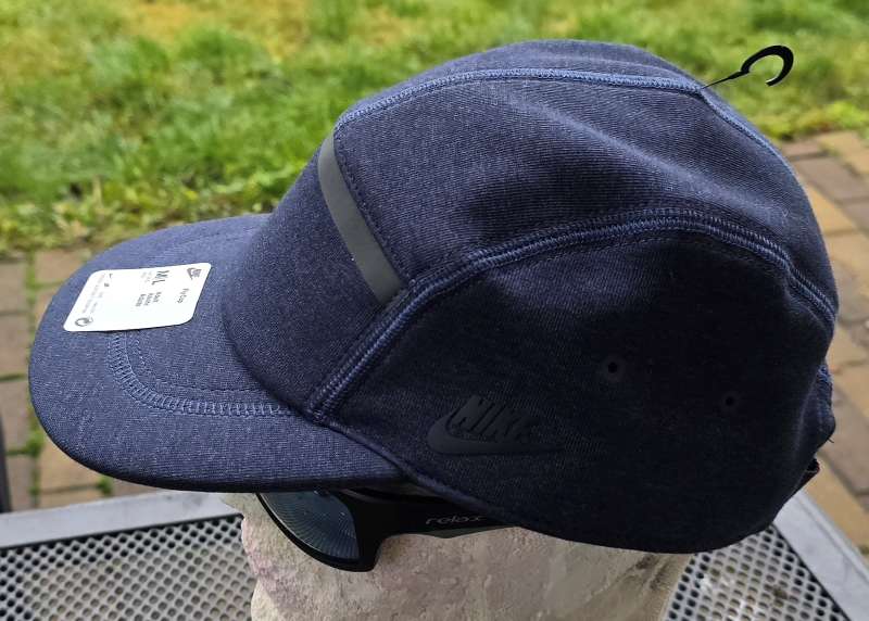 NIKE  FLY  CAP dark blue