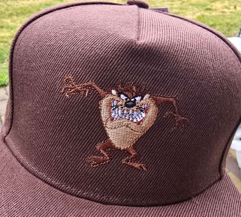 Tasmanian Devil Loones Tunes brown jeans