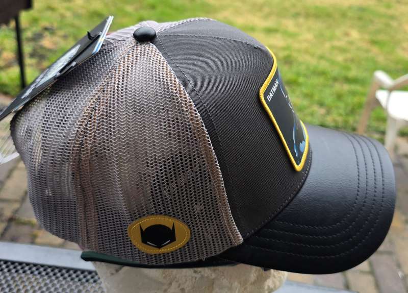 BATMAN DC  black gray