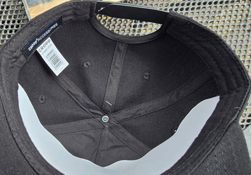 ADJUSTABLE TEXT black jeans