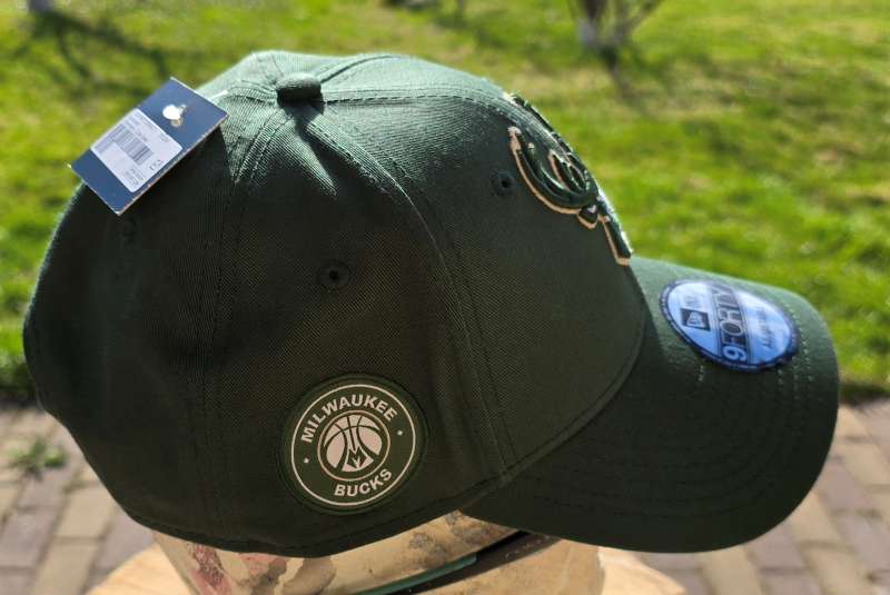 MILWAUKEE BUCKS Path BUCKS Path  NEW ERA 9FORTY dark green