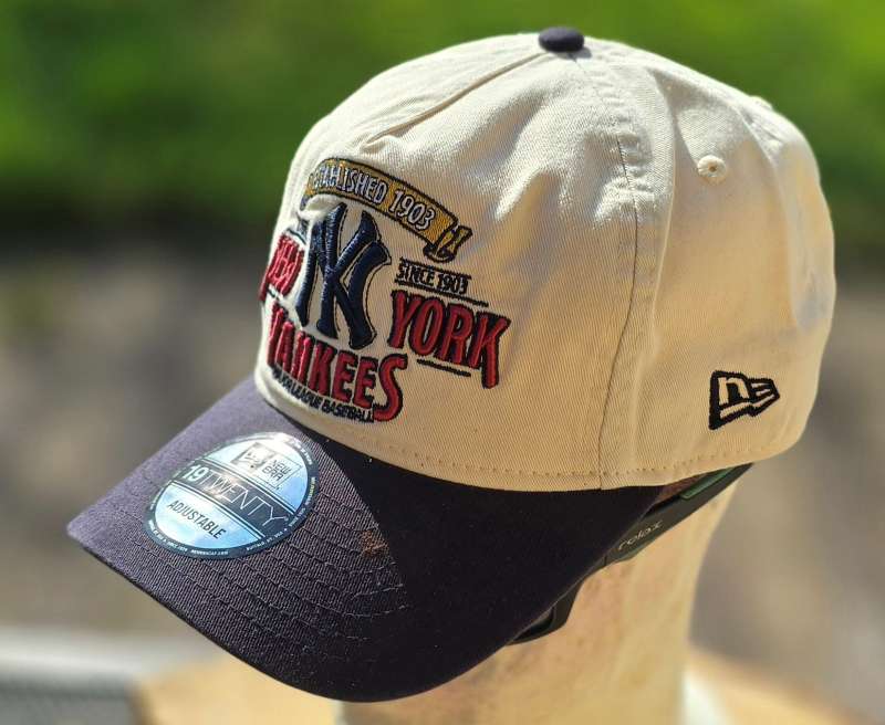 NEW ERA 19TWENTY NEW YORK YANKEES major league baseball white blue jeans