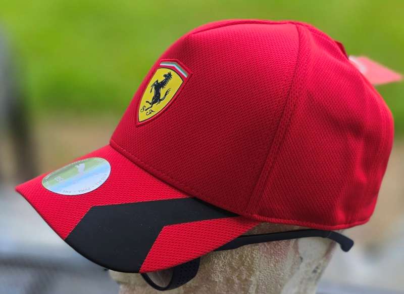 FERRARY BB CAP red