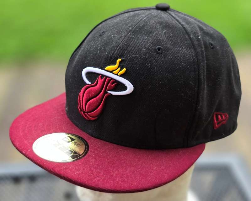 NBA New Era 59FIFTY  black red