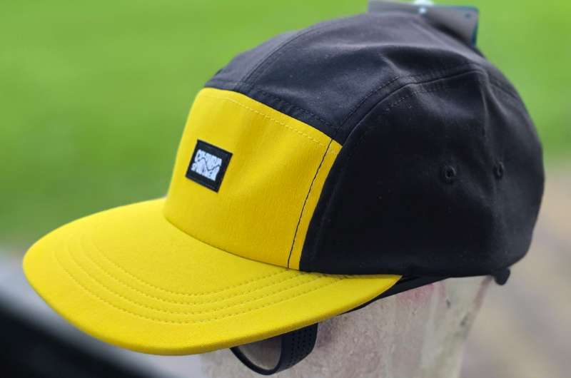 Columbia OMNI-SHIELD advanced repellency yellow black