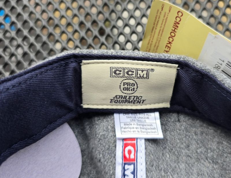  Erie Otters CCM gray navy