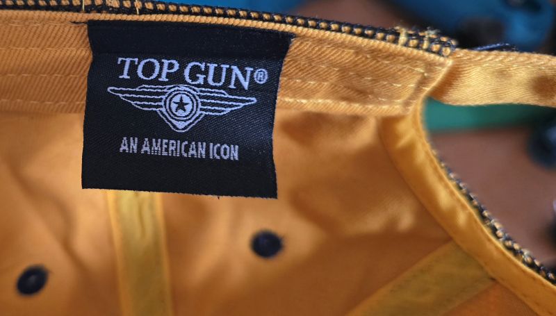 TOP GUN black yellow