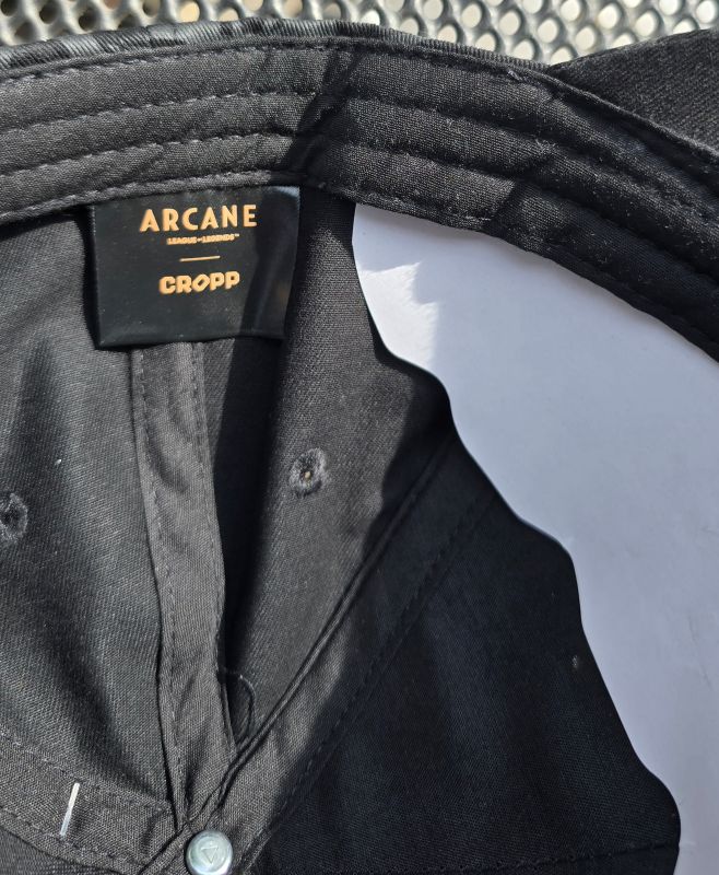  Cropp Arcane League of Legends dark gray 