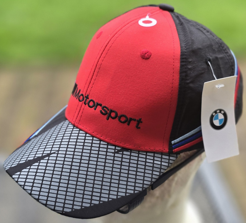 BMW Motorsport red black