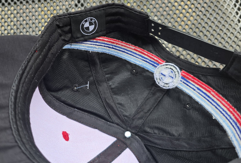 BMW Motorsport red black