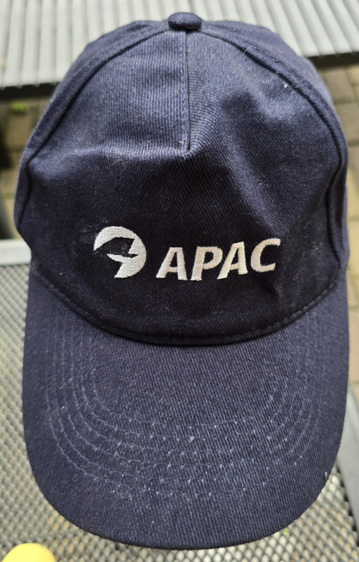 Apac Adler dark blue jeans